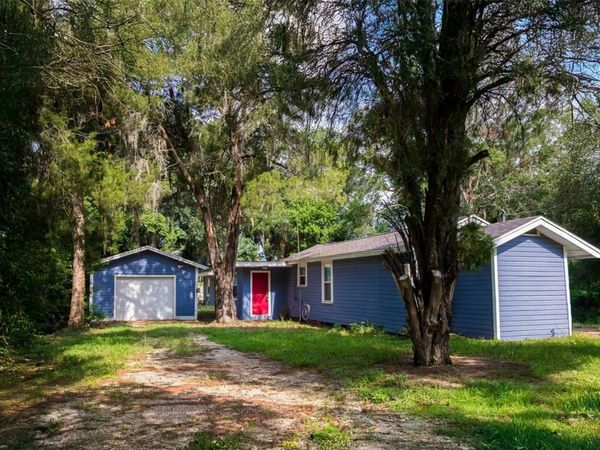900 KENTUCKY BOULEVARD , EUSTIS, FL 32726