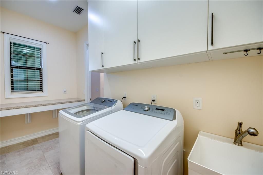 8260 Venetian Pointe Dr, Fort Myers, FL 33908 Photo