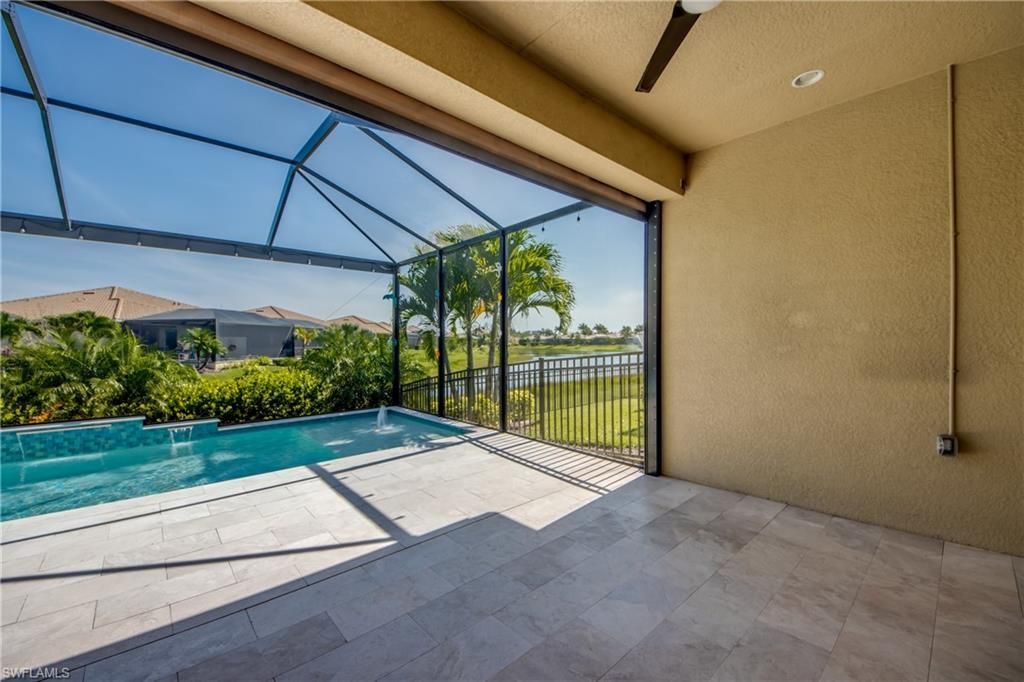 8260 Venetian Pointe Dr , Fort Myers, FL 33908 Photo