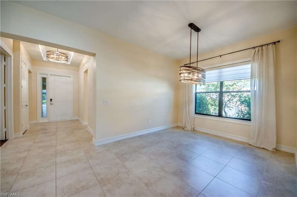 8260 Venetian Pointe Dr, Fort Myers, FL 33908 Photo