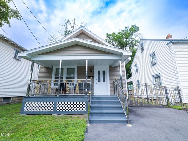 755 Curry Road, Rotterdam, NY 12306
