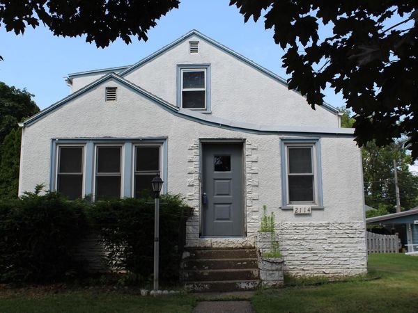 2114 S 16th STREET, La Crosse, WI 54601