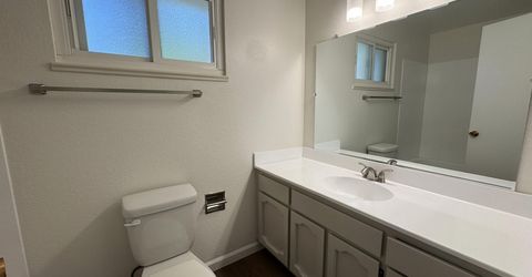 1300 E Huffaker Lane, Reno, NV 89511 Photo