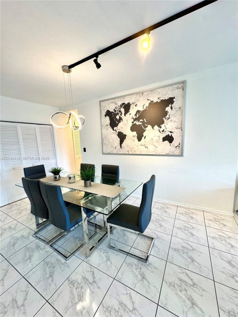 300 Bayview Dr , Unit 1603, Sunny Isles Beach, FL 33160 Photo