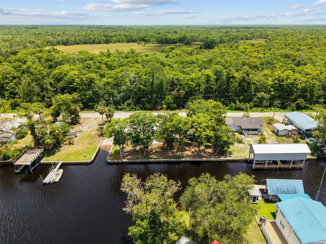 306 SE 256 Street , Suwannee, FL 32692 Photo