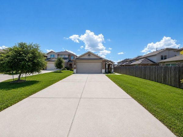 104 Schuster CT , Georgetown, TX 78626