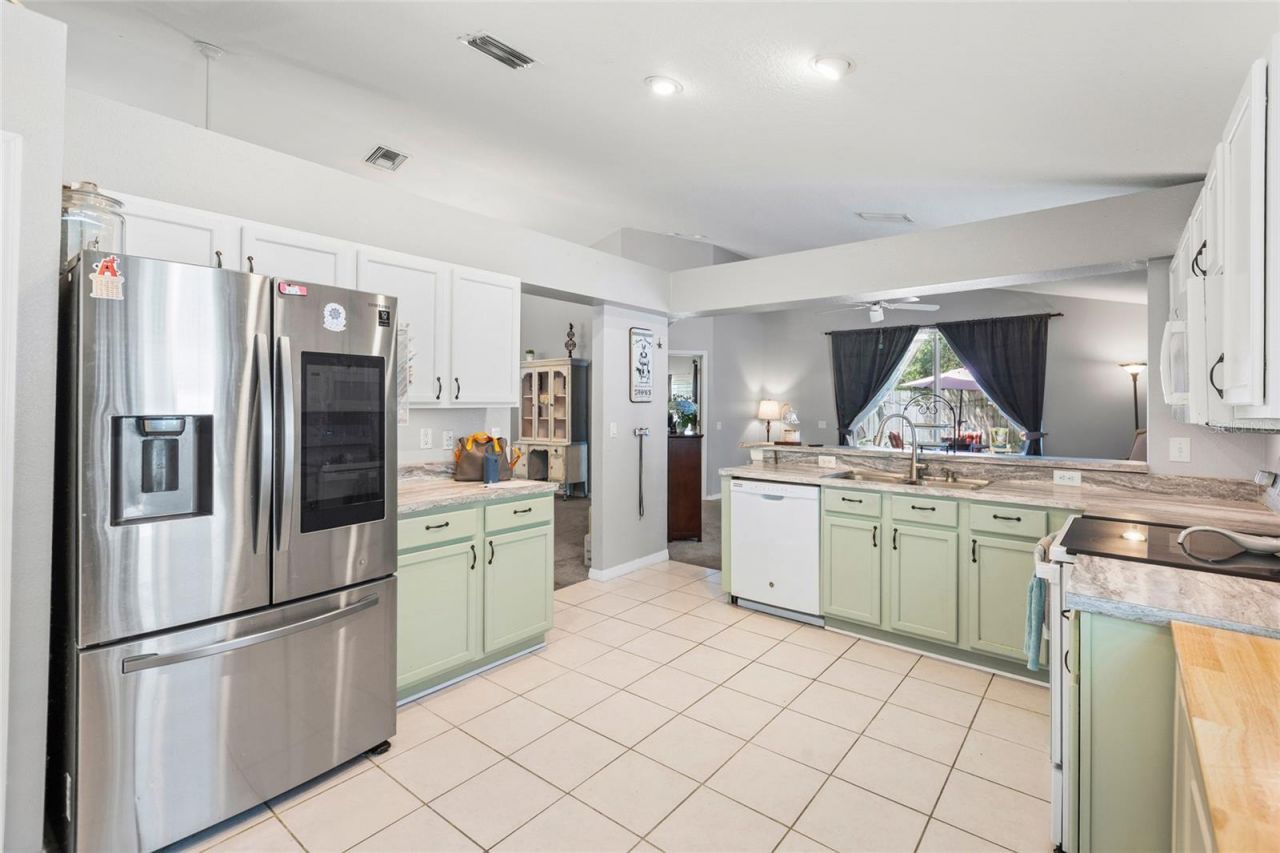 614 Somerstone Drive , Valrico, FL 33594 Photo