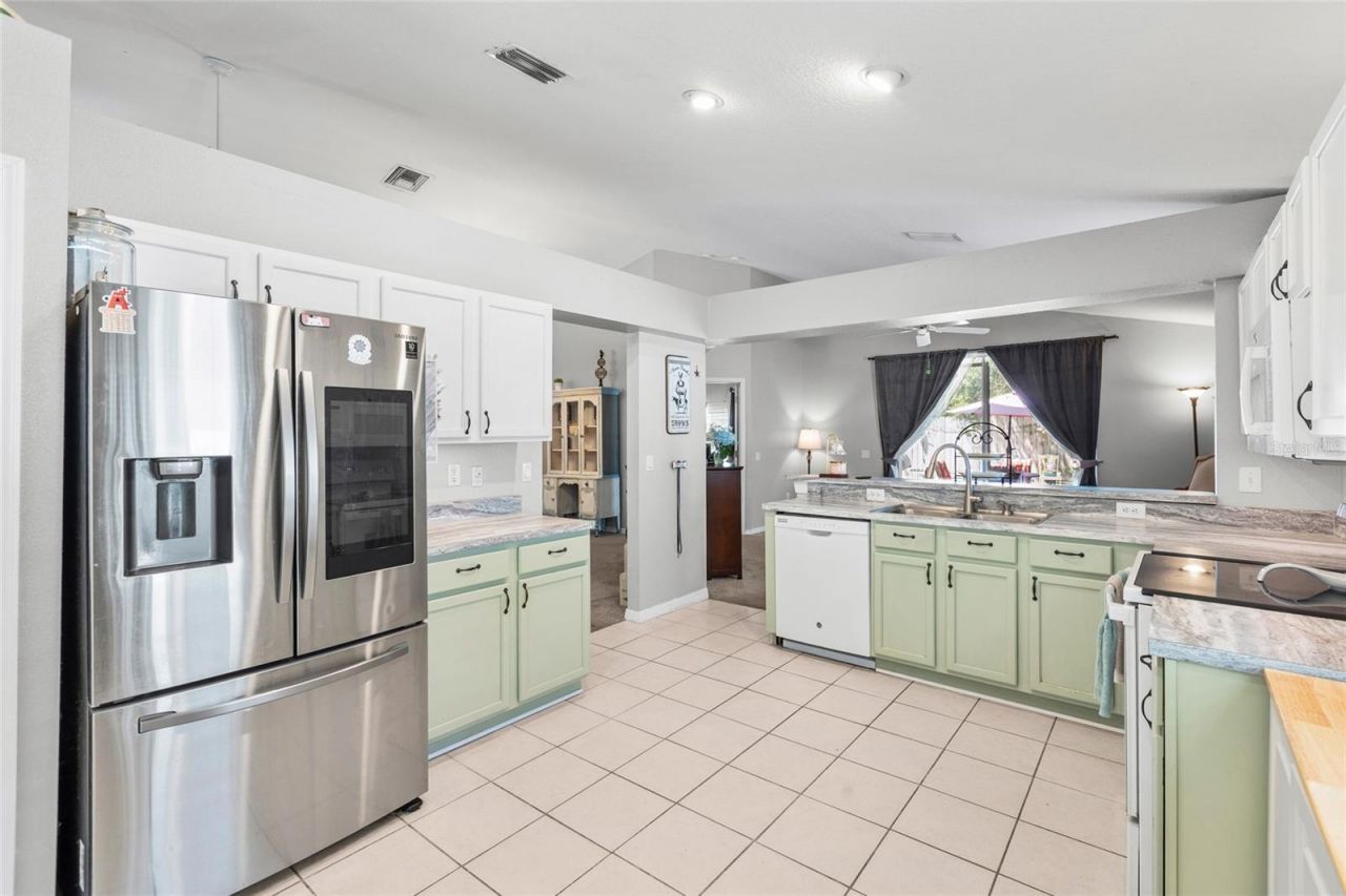 614 Somerstone Drive , Valrico, FL 33594 Photo