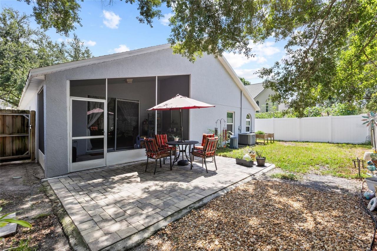 614 Somerstone Drive , Valrico, FL 33594 Photo