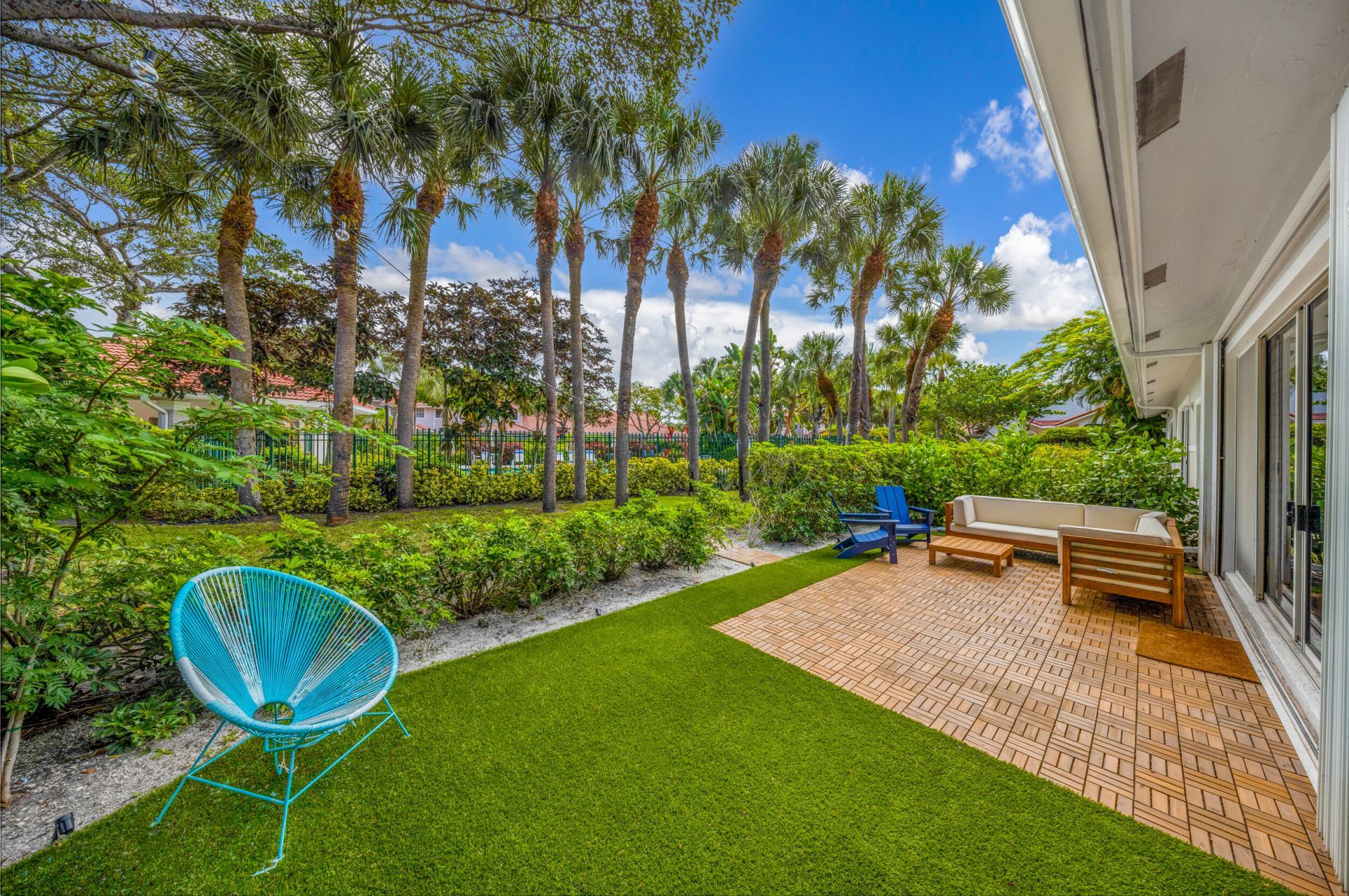 4117 W Palm Aire Drive, Unit B2, Pompano Beach, FL 33069 Photo