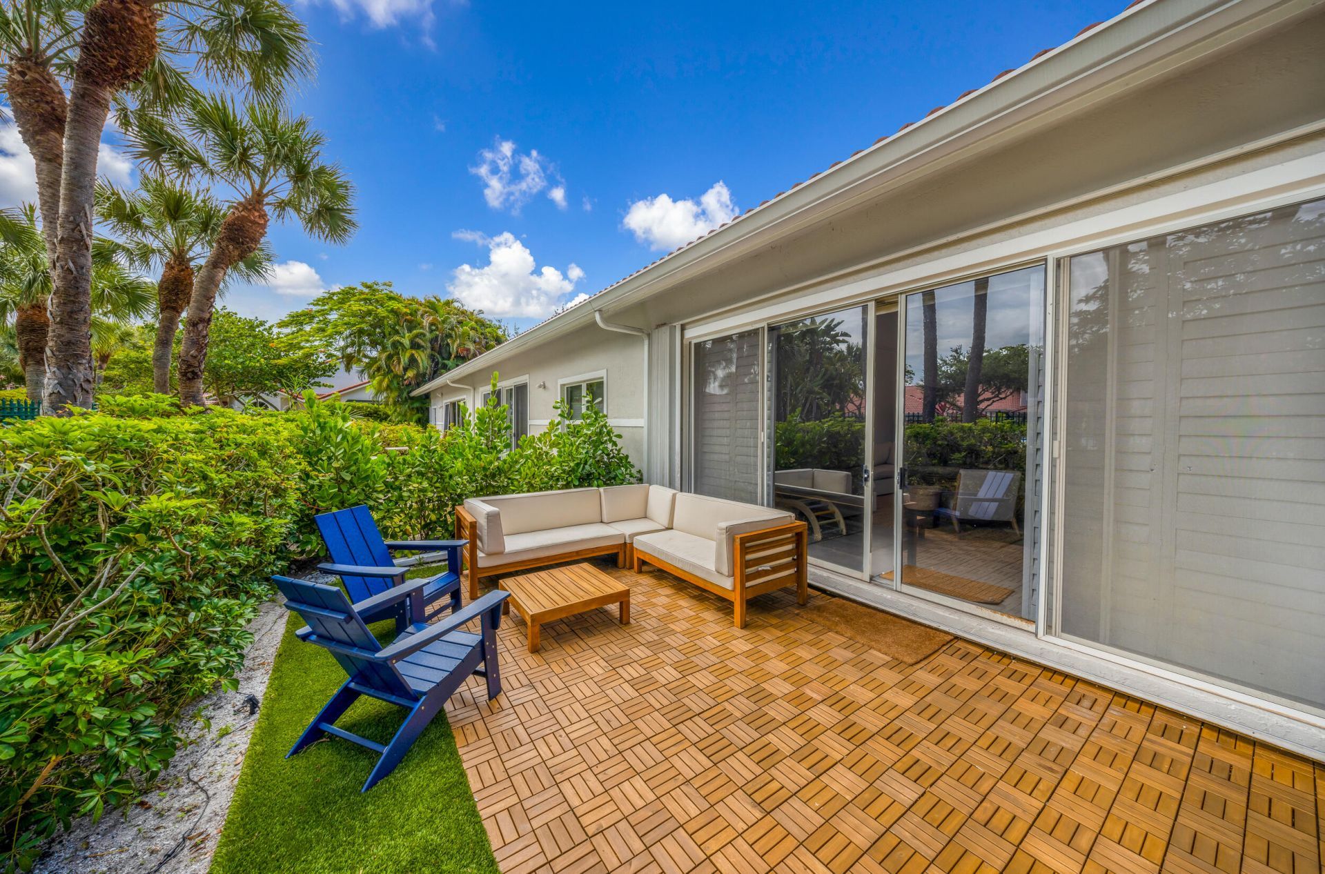 4117 W Palm Aire Drive, Unit B2, Pompano Beach, FL 33069 Photo