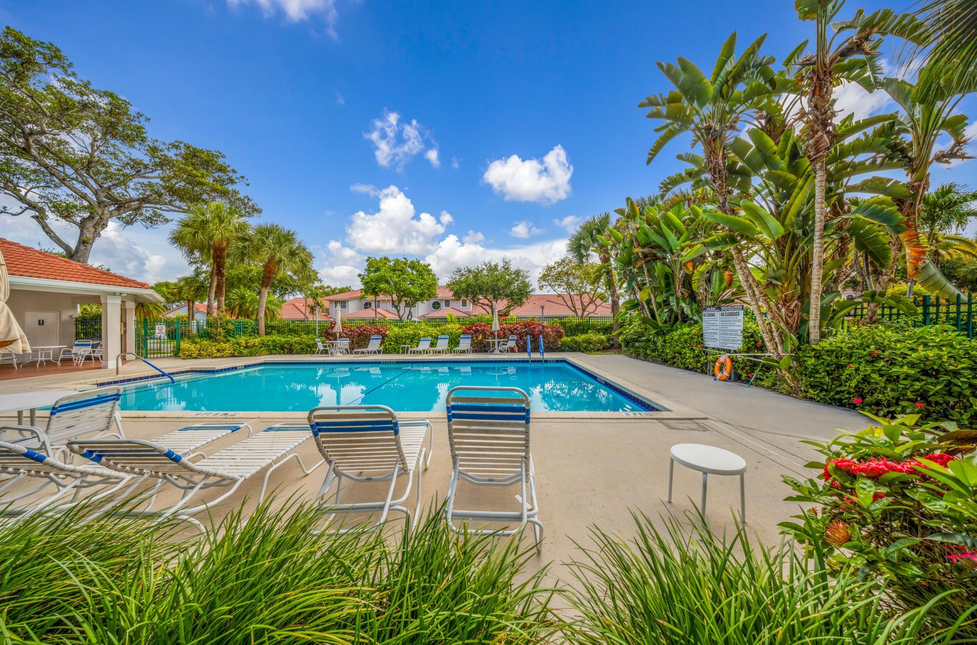 4117 W Palm Aire Drive, Unit B2, Pompano Beach, FL 33069 Photo