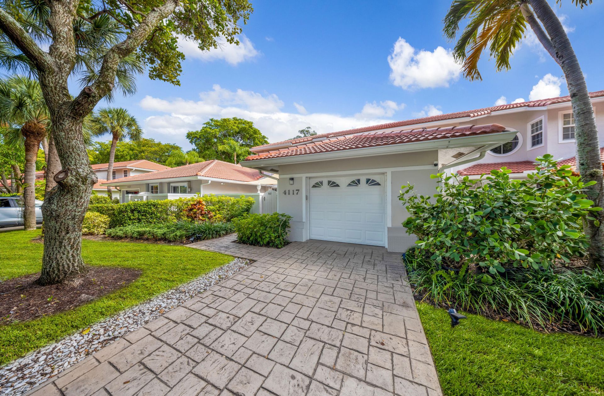 4117 W Palm Aire Drive, Unit B2, Pompano Beach, FL 33069 Photo