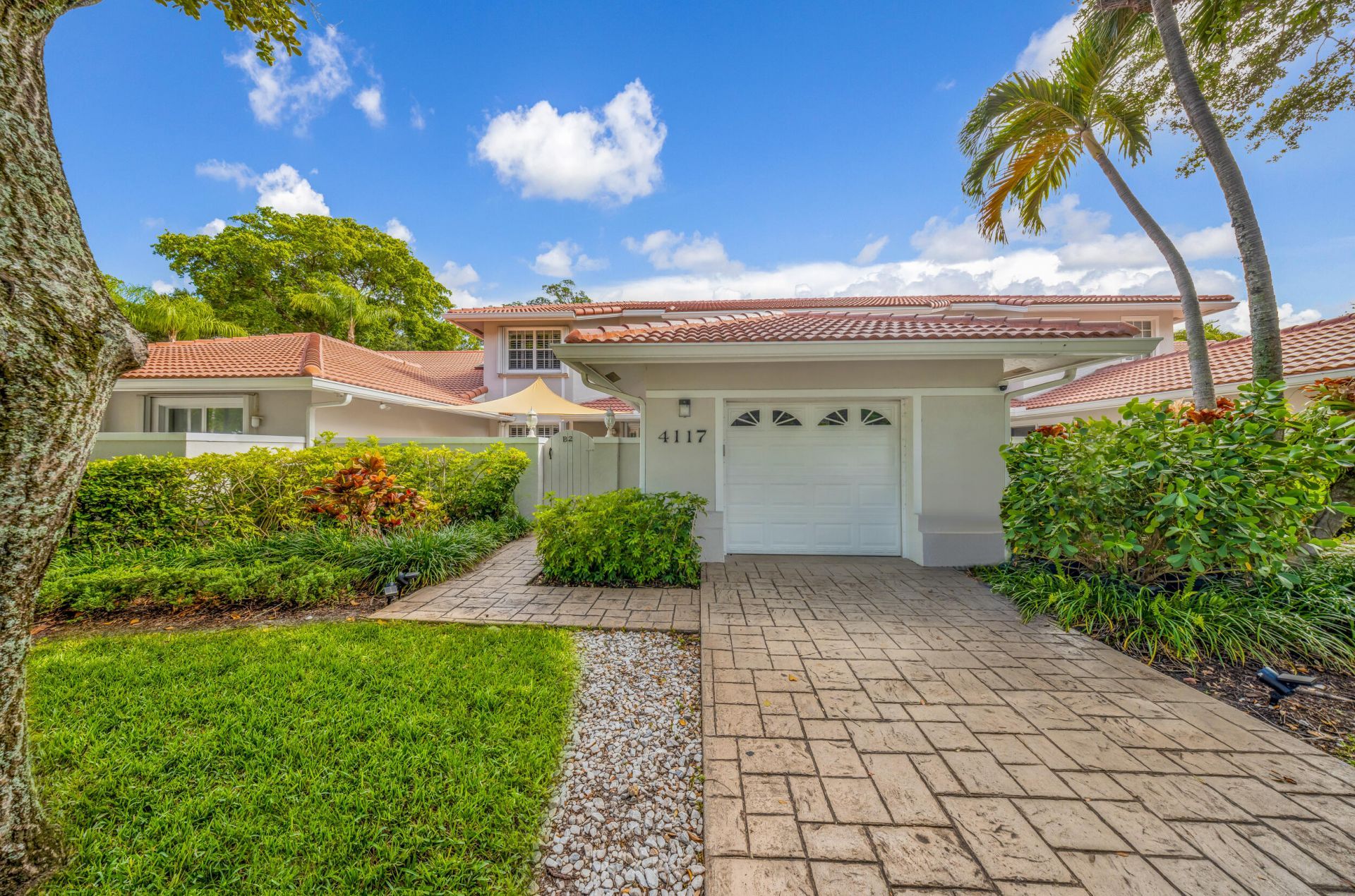 4117 W Palm Aire Drive, Unit B2, Pompano Beach, FL 33069 Photo