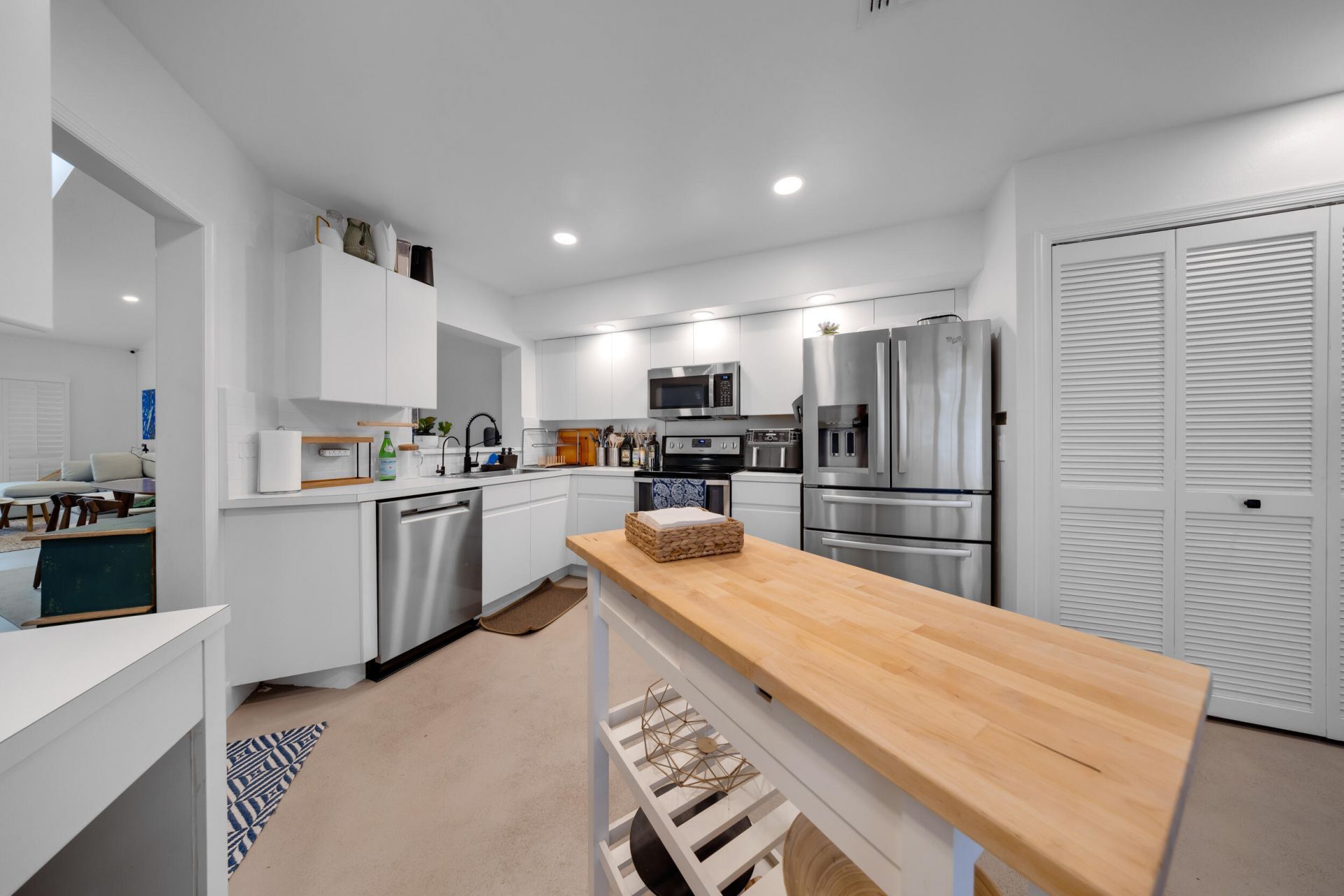 4117 W Palm Aire Drive, Unit B2, Pompano Beach, FL 33069 Photo