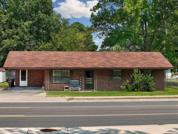 680 E German Lane, Conway, AR 72032