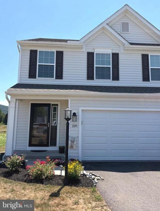 109 WESTON CIRCLE, DUNCANNON, PA 17020