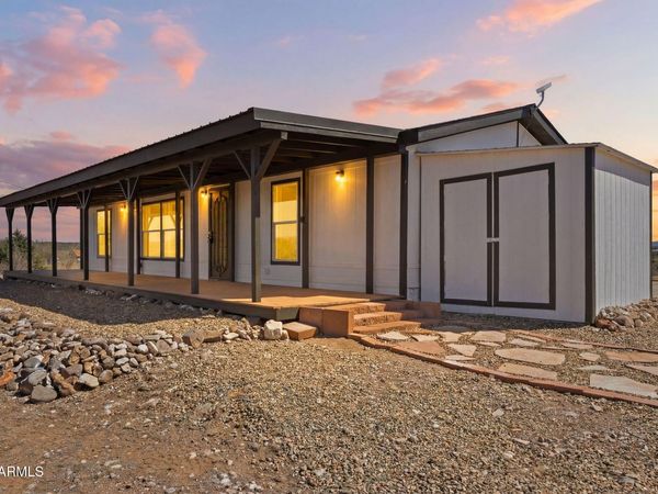 22340 N SUNNY Lane, Paulden, AZ 86334
