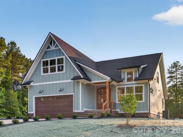 105 Wharf Lane, Statesville, NC 28677