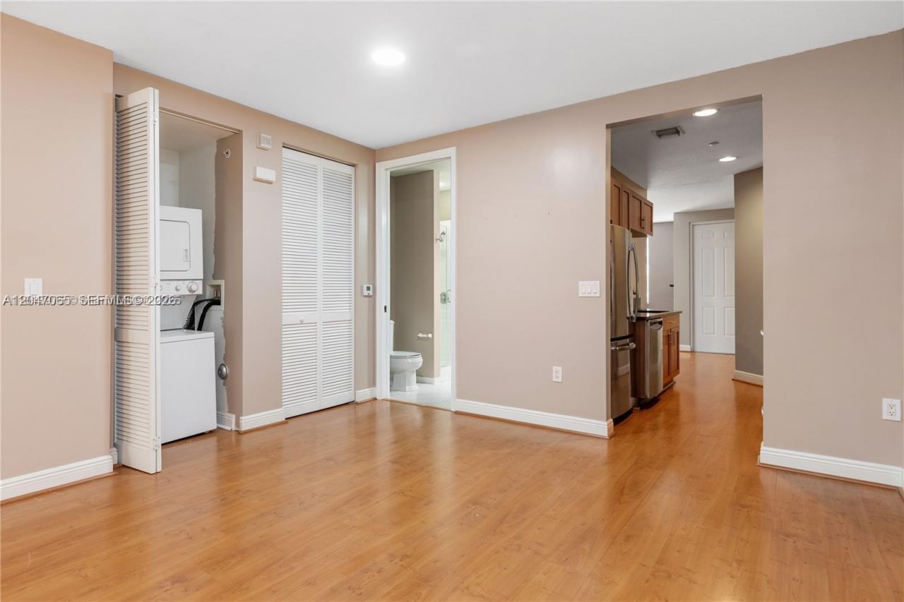 365 SW 13th Ter , Unit -, Fort Lauderdale, FL 33312 Photo