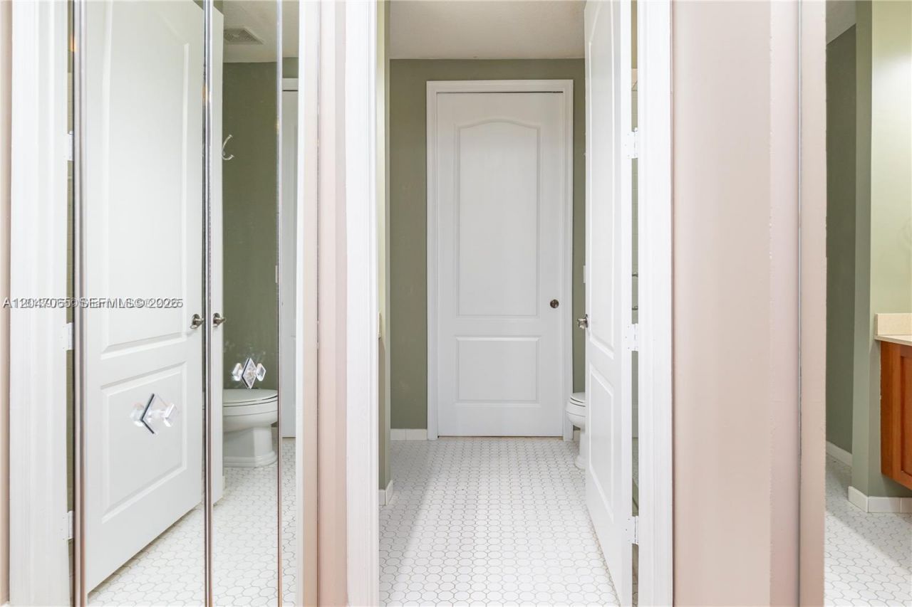 365 SW 13th Ter , Unit -, Fort Lauderdale, FL 33312 Photo