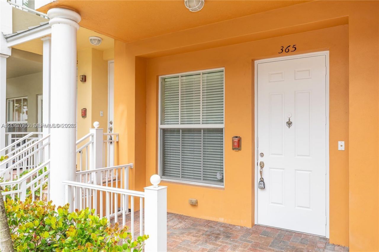 365 SW 13th Ter , Unit -, Fort Lauderdale, FL 33312 Photo
