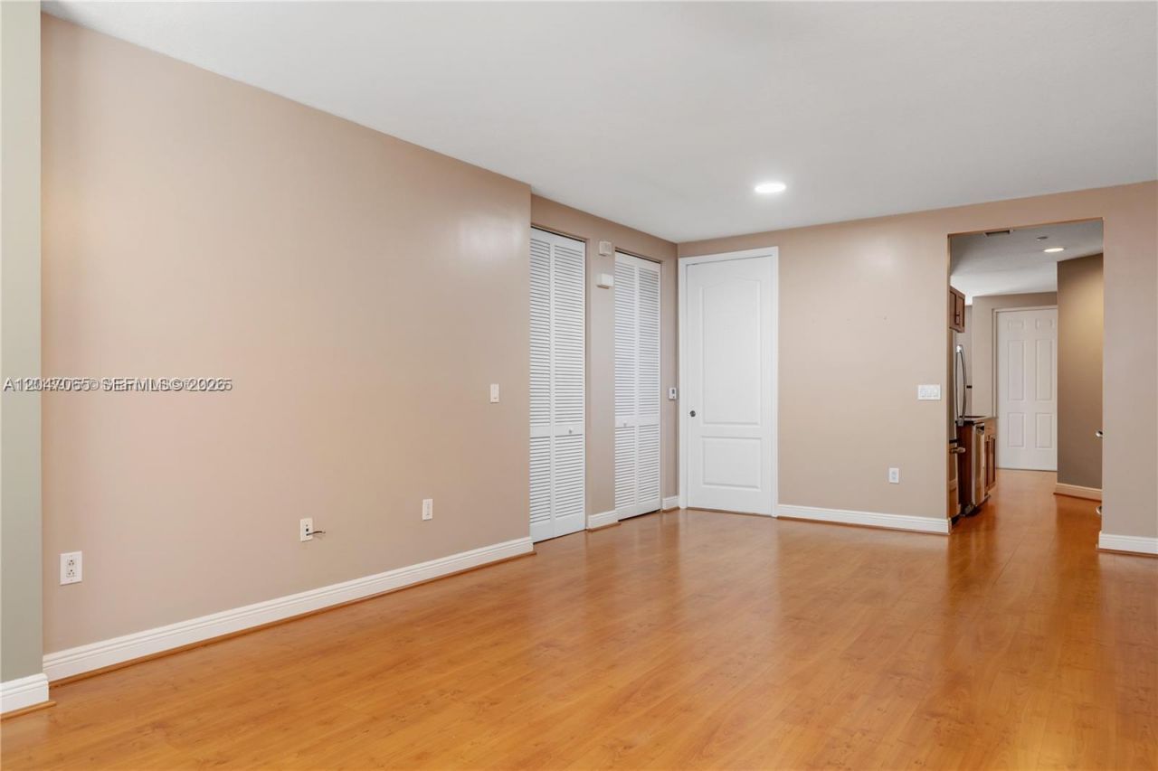 365 SW 13th Ter , Unit -, Fort Lauderdale, FL 33312 Photo