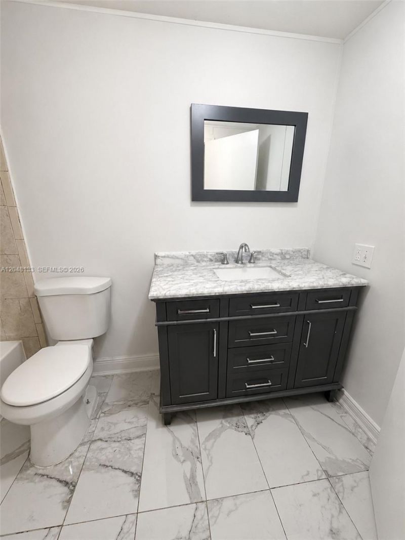19800 SW 180th Ave, Unit 583, Miami, FL 33187 Photo