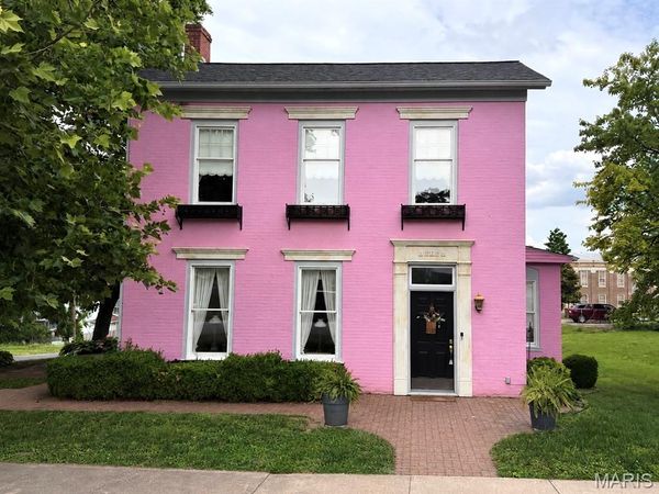 121 N 8th Street , Louisiana, MO 63353