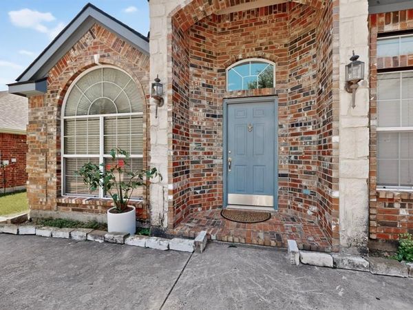 2201 Trickling Creek Drive, Garland, TX 75041