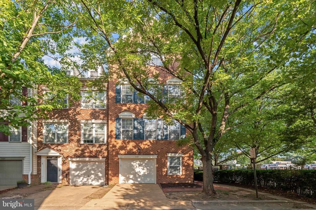 101 Martin Lane, Alexandria, VA 22304 Main Photo