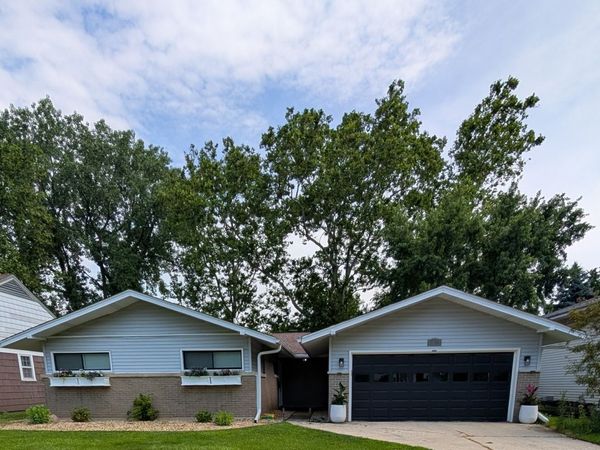Downers Grove, IL 60516