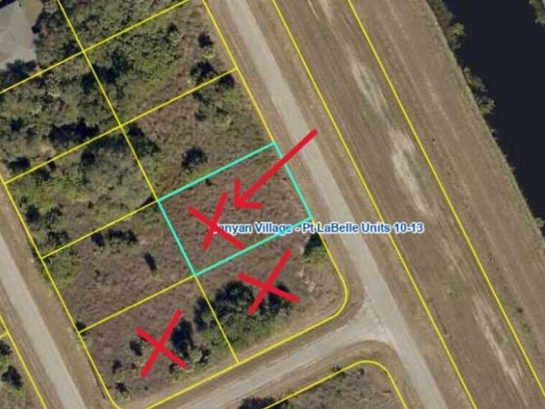 1116 Silverfish Drive, Banyan Village, FL 33935