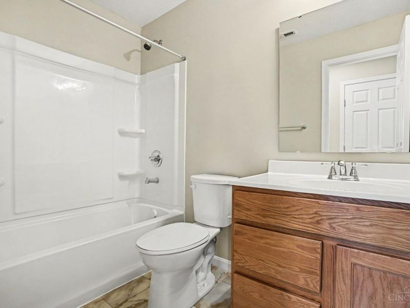 2063 Longmeadow Lane, Batavia, OH 45103 Photo 21