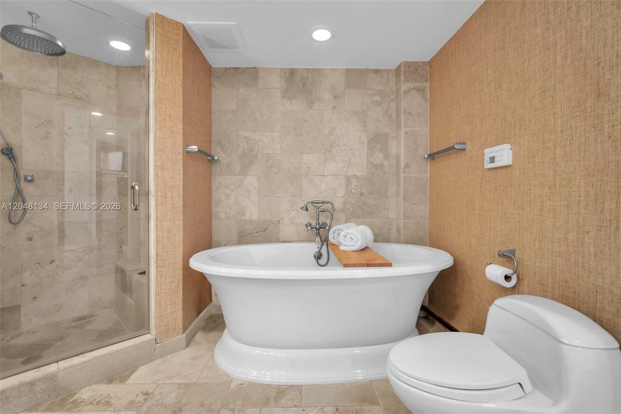 333 Las Olas Way, Unit 2101, Fort Lauderdale, FL 33301 Photo