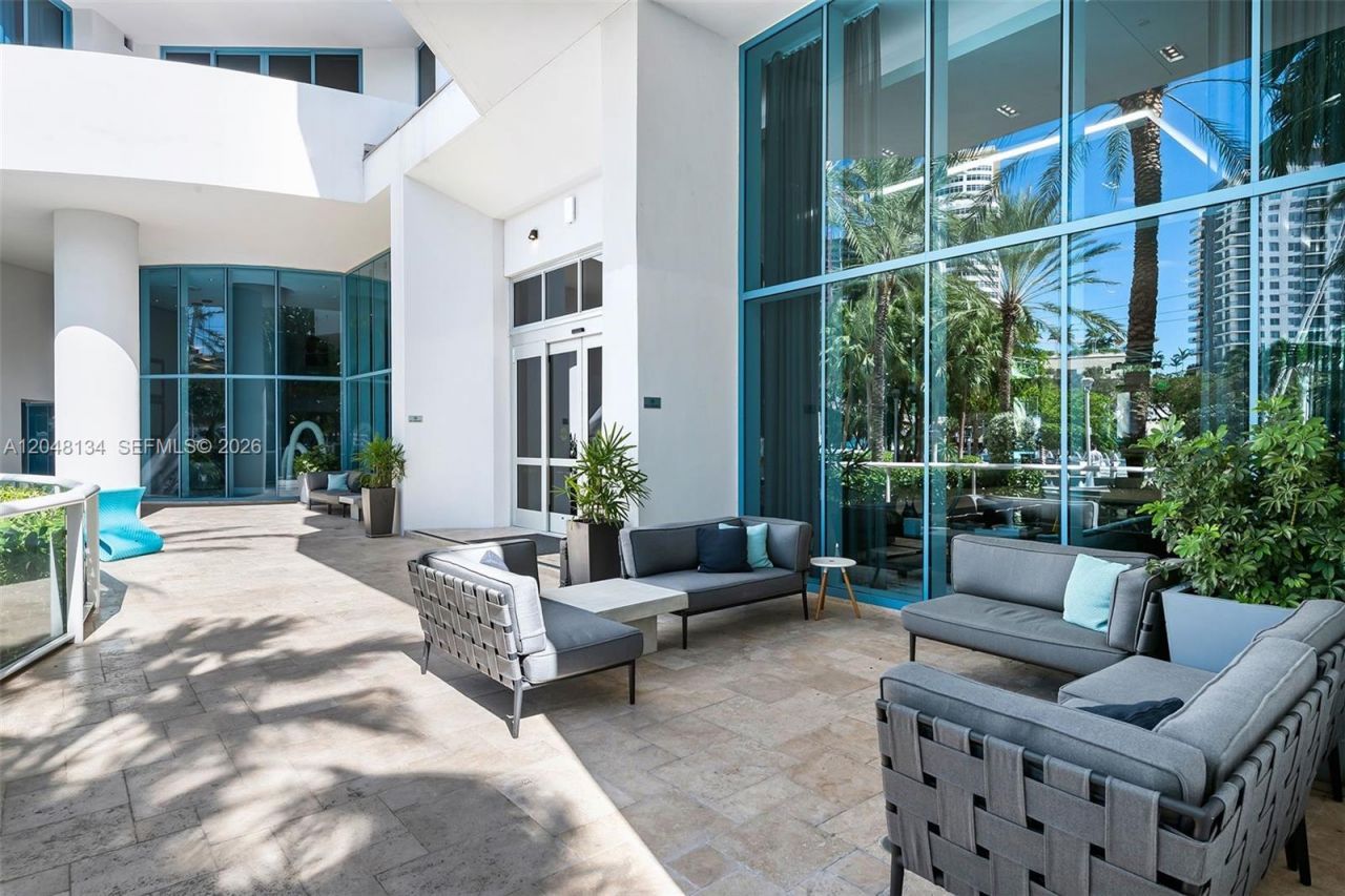 333 Las Olas Way, Unit 2101, Fort Lauderdale, FL 33301 Photo