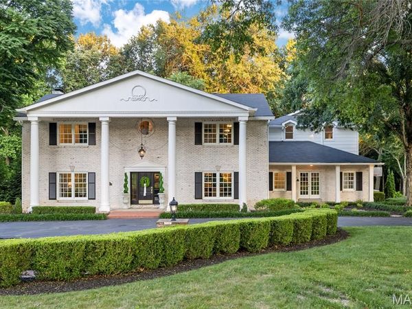 34 Somerset Downs Drive, Ladue, MO 63124