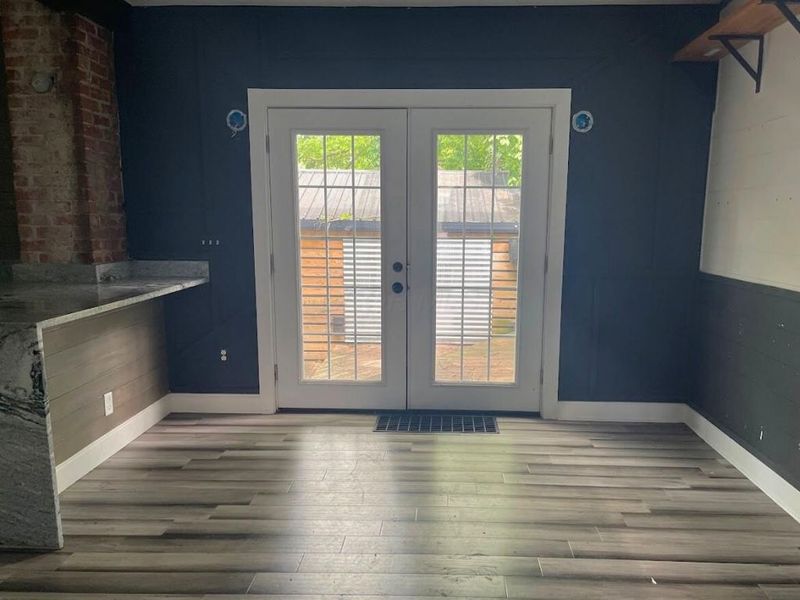 916 Miller Avenue , Columbus, OH 43206 Photo 5