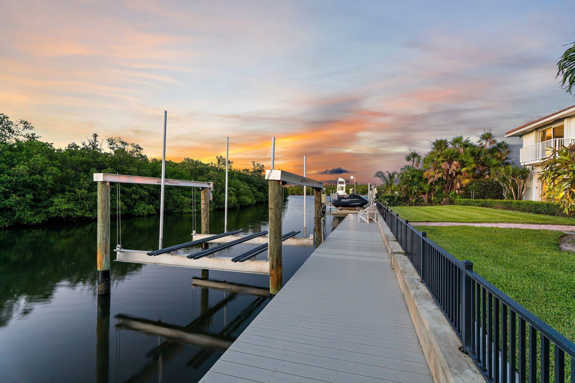 8565 SE Palm Street, Hobe Sound, FL 33455 Photo