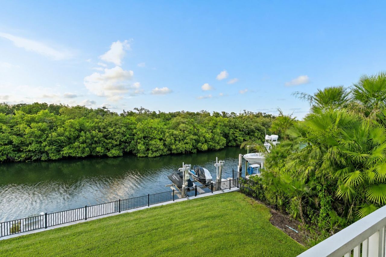 8565 SE Palm Street, Hobe Sound, FL 33455 Photo