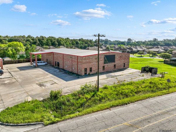 9775 Lockhart Rd, Unit #B, Denham Springs, LA 70726