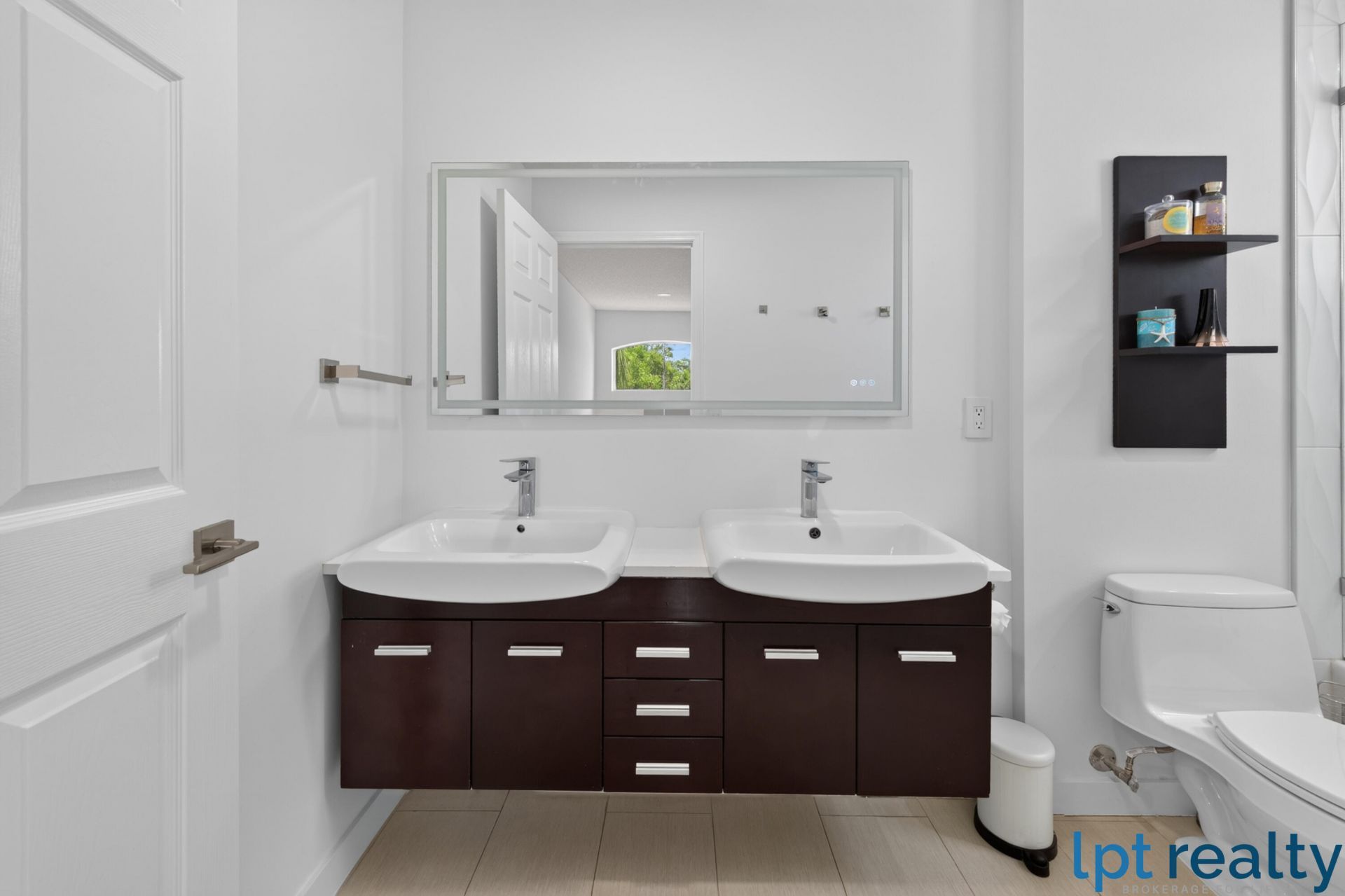 229 E Bayridge Drive, Weston, FL 33326 Photo