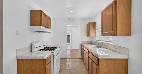 2176 68th Ave, Sacramento, CA 95822 Photo