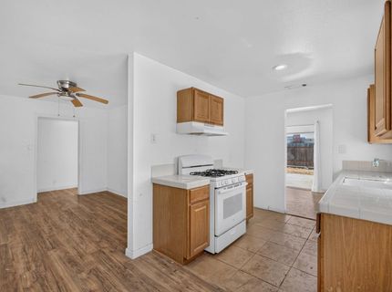 2176 68th Ave, Sacramento, CA 95822 Photo