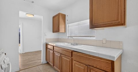 2176 68th Ave, Sacramento, CA 95822 Photo