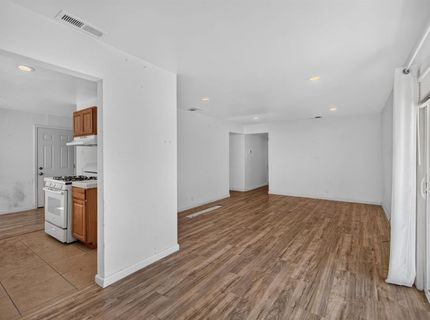 2176 68th Ave, Sacramento, CA 95822 Photo