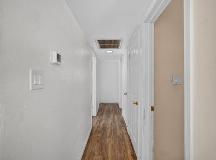 2176 68th Ave, Sacramento, CA 95822 Photo