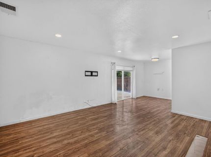 2176 68th Ave, Sacramento, CA 95822 Photo
