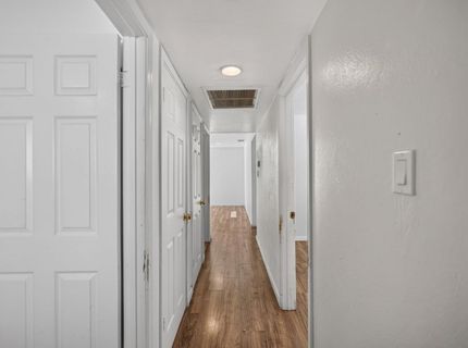 2176 68th Ave, Sacramento, CA 95822 Photo