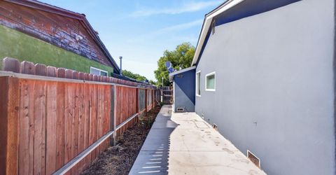 2176 68th Ave, Sacramento, CA 95822 Photo